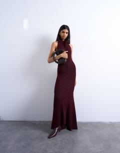 Model wearing Knitted backless halter neck dress in red
