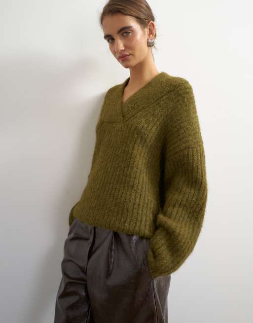 Topshop knitted chunky shawl collar jumper in green, 2 of 4