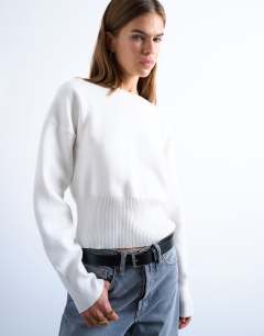 Knitted clean cinch waist jumper in ivory