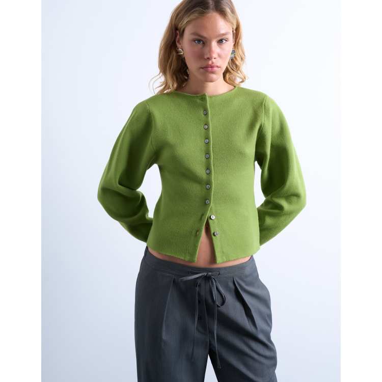 208353323-1-green?$n_750w$&wid
