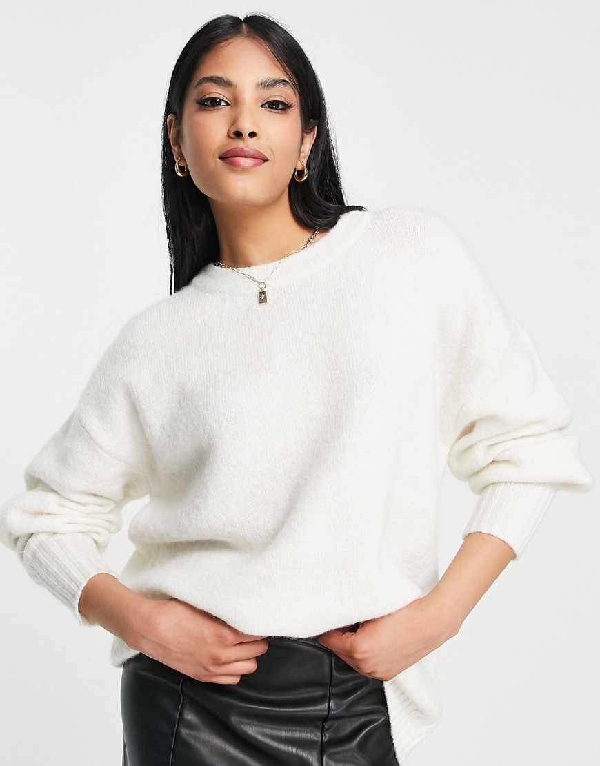 Topshop knitted crew neck sweater in ivory-Pink