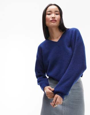 Shop Topshop Knitted Crop V-neck Sweater In Blue