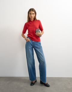Model wearing Knitted deep rib mandarin collar short sleeve top with wool in red