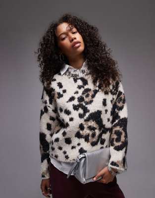 Topshop knitted fluffy relaxed ultimate jumper in leopard print