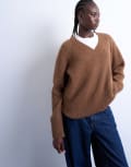 [Topshop] Topshop knitted fluffy v-neck jumper in brown S brown