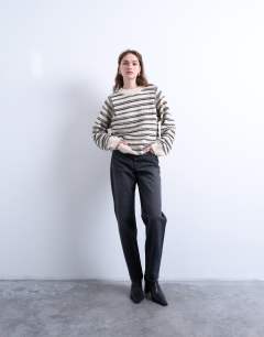Model wearing Knitted forward seam stripe jumper in mono