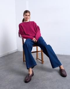 Model wearing Knitted fringe detail jumper in plum
