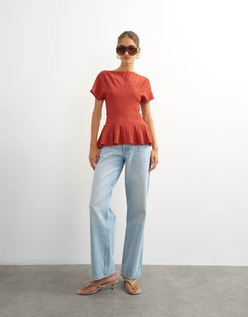 Topshop knitted grown on short sleeve peplum top in deep red, 2 of 4
