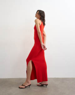 Model wearing Knitted halter neck dress in red