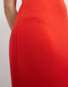 Model wearing Knitted halter neck dress in red