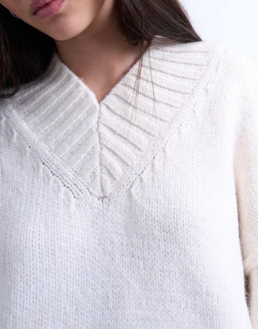 Topshop knitted high v-neck mini oversized jumper dress in ivory, 3 of 4