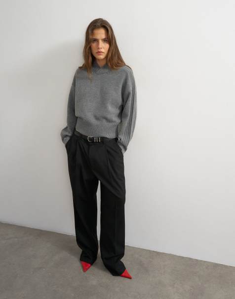 Topshop knitted high v ottoman stitch jumper in grey - view 1