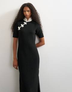 Knitted mandarin collar maxi dress with wool in black mono