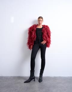 Model wearing Knitted organza extreme texture cardigan in burgundy
