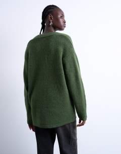 Model wearing Knitted oversized boyfriend longline easy cardigan in khaki