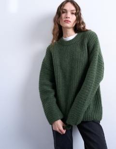 Knitted oversized ribbed balloon sleeve jumper in green