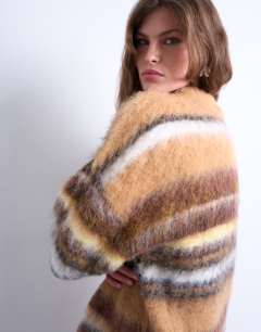 Model wearing Knitted oversized stripe jumper in neutral