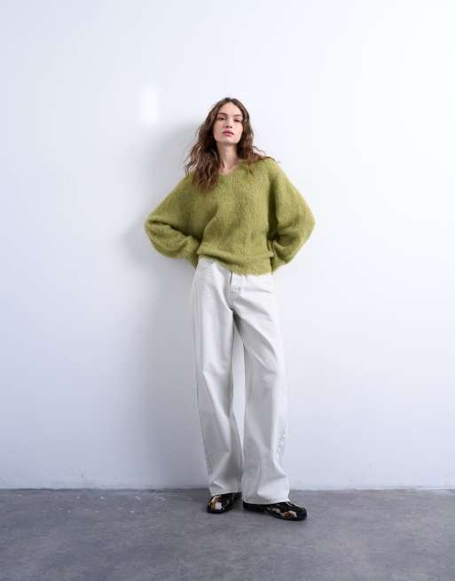 Topshop knitted premium alpaca-blend v-neck jumper in avocado , 2 of 4