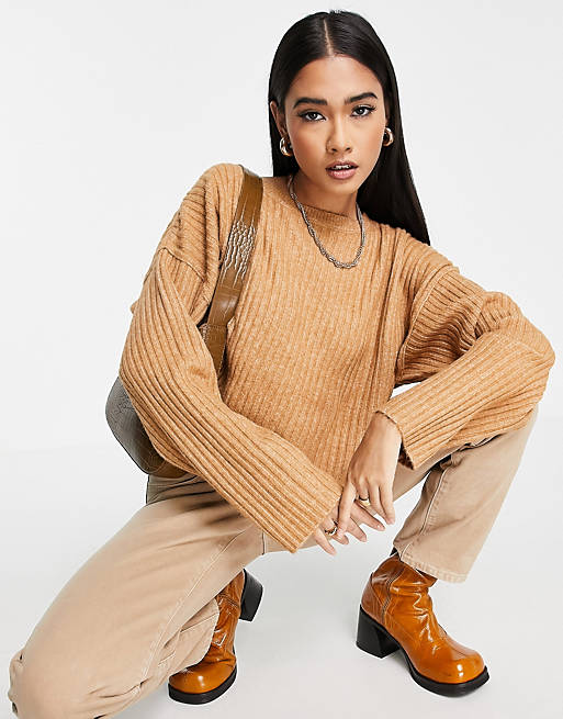  Topshop knitted rib crop crew jumper in camel 