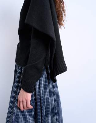 Knitted scarf jumper in black | Topshop