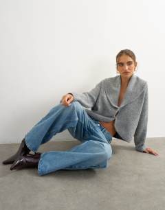 Model wearing Knitted shawl collared cardigan in smoke
