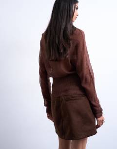 Model wearing Knitted sheer cinch waist top in chocolate