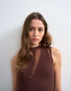 Model wearing Knitted sheer mix dress in chocolate 