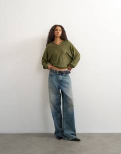 Knitted slouchy fine knit batwing sleeve jumper in khaki