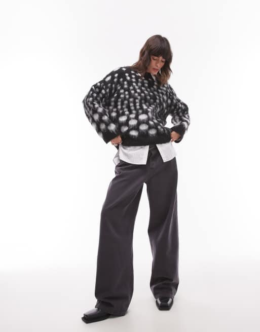 Topshop knitted ultra fluffy relaxed jumper in mono spot, 3 of 4