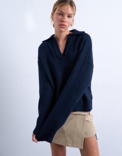 Knitted v neck collar jumper in navy