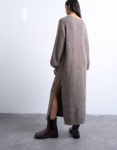 Model wearing Knitted v neck slouchy midi dress in chocolate