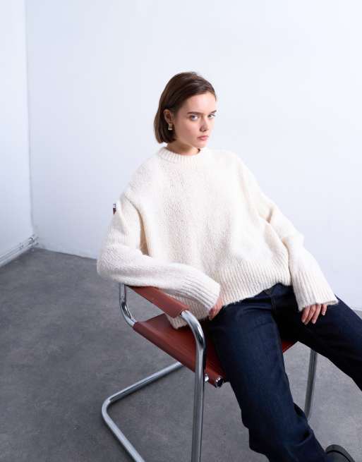 Topshop knitted wool blend fluffy ultimate jumper in white, 3 of 4