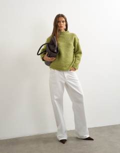 Model wearing Knitted wool blend roll edge chunky jumper in green
