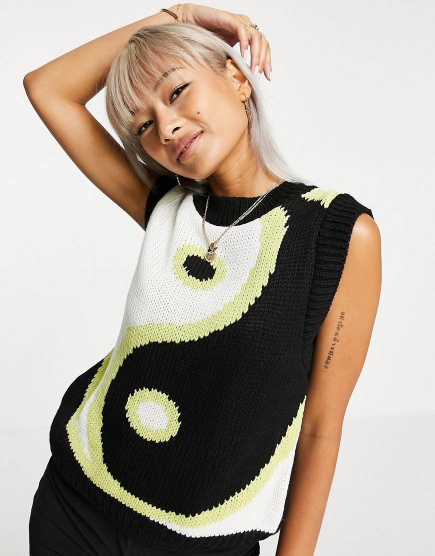 Topshop knitted yin yang tank top in mono-Black