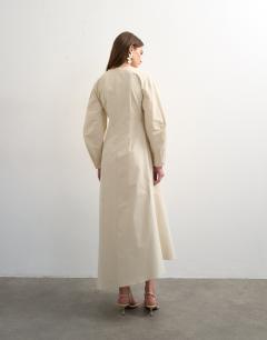Model wearing Knot detail midi dress with asymmetric hem in off white
