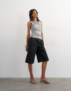 Model wearing Knot front detail top in grey marl