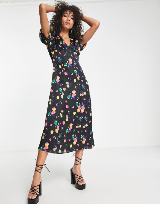 Topshop – Kolorowa sukienka midi w jaskrawe kwiaty i serca