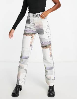 Topshop - Kort - Jeans mit geradem Schnitt und Postkartenprint, Kombiteil-Bunt