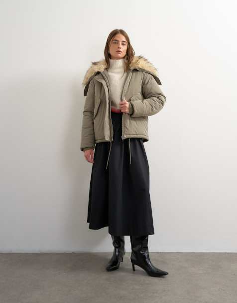 Topshop kort parkas med huva i fuskpäls i khaki - view 1