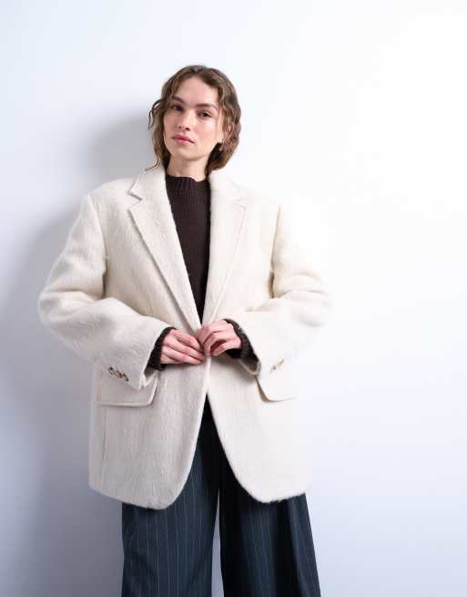 Topshop – Kremowy zapinany na jeden guzik płaszcz o kroju marynarki o wydłużonym fasonie ze szczotkowanej mieszanki wełny