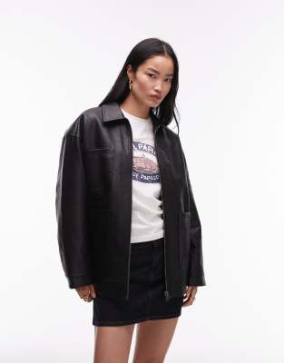 Topshop - Kunstleder-Jacke im 80er-Stil in Schwarz mit Reißverschluss und aufgesetzten Taschen