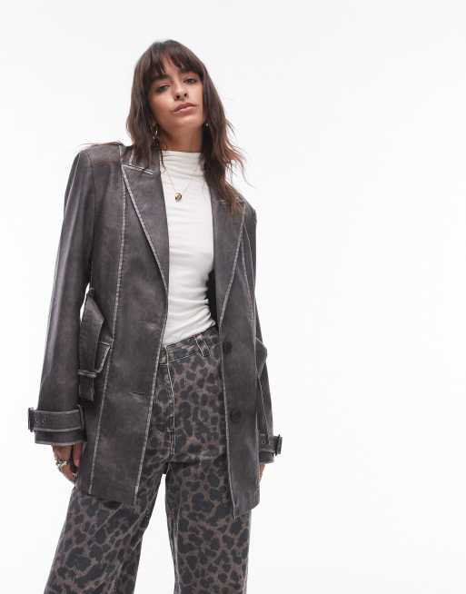Topshop – Kunstleder-Trenchcoat in verwaschenem Schwarz mit Gürtel