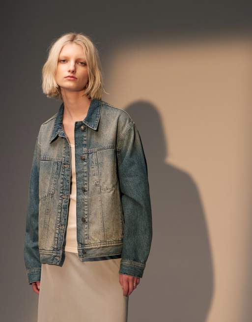 Topshop – Kurtka jeansowa o pudełkowym kroju z zielonkawym przebarwieniem