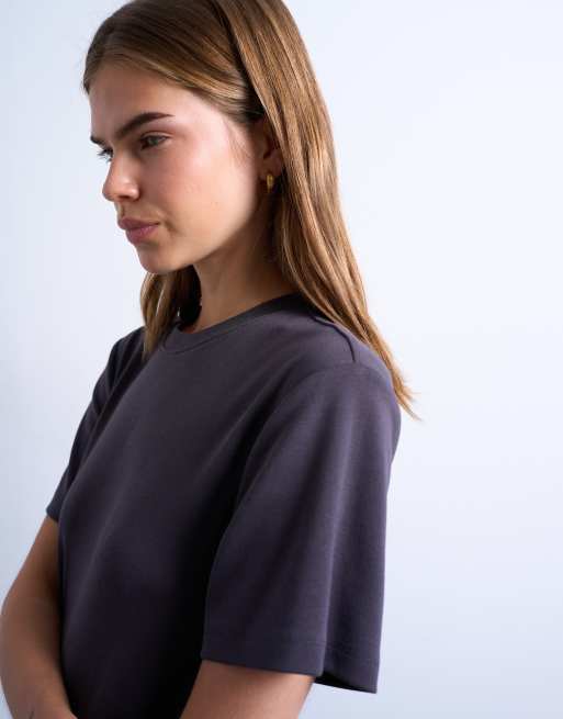 Topshop – Kurzärmliges, asymmetrisches Tunika-Oberteil in Anthrazitgrau mit geschmeidiger Haptik, 4 von 4