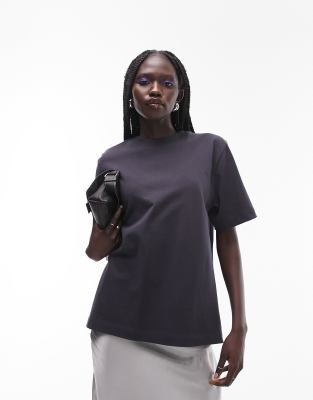 Topshop - Kurzärmliges Basic-T-Shirt aus hochwertigem Material in Schiefergrau