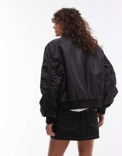 Topshop – Kurze geschnittene Bomberjacke aus Teddyfell in Schwarz, 4 von 4