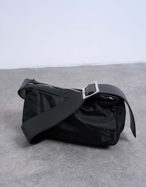 Topshop – Kylie – Czarna nylonowa torebka crossbody z kontrastowym paskiem, 3 z 4