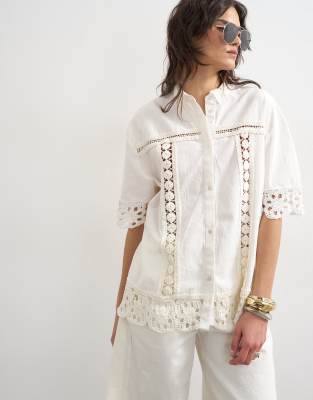 Lace insert resort shirt in ivory