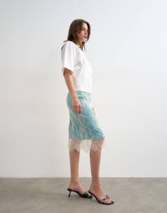Lace midi skirt with blue insert in ecru