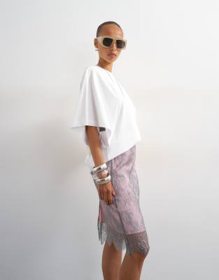 Lace midi skirt with pink insert in grey